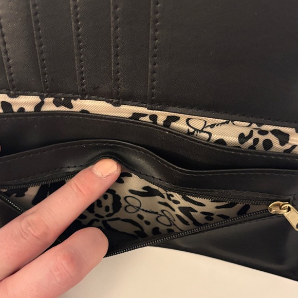 Jessica Simpson Black Python Wallet - Picture 9 of 12